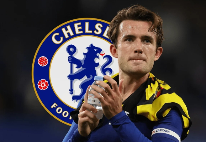 两队在小组 两队在小组